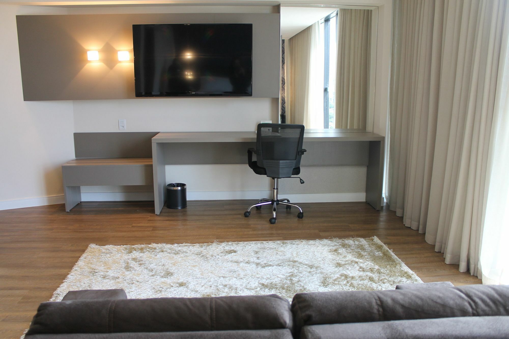 - By Ihg Hotel Goiânia